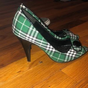 Green plaid heels!!!